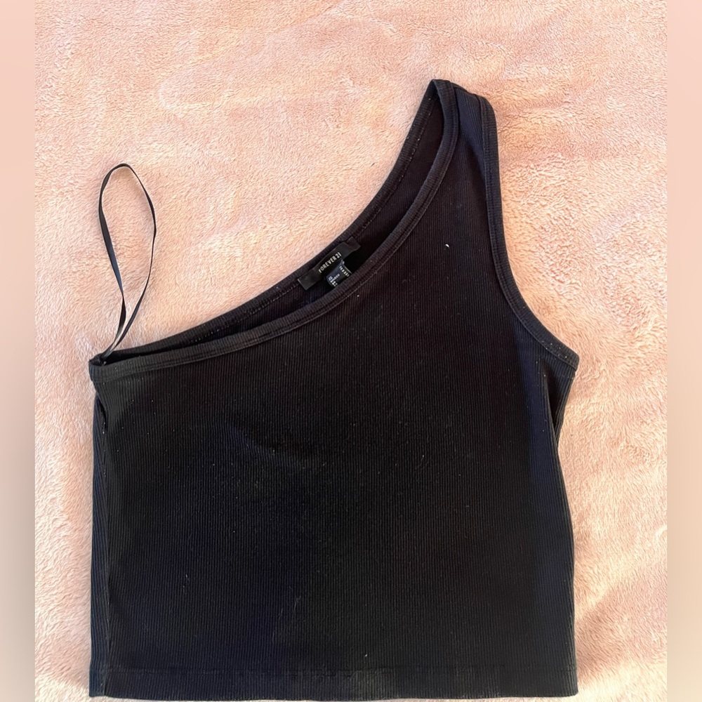 FOREVER 21 ONE SHOULDER TOP